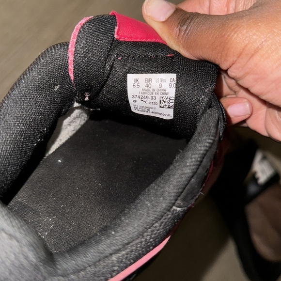 Puma pink sneakers - Picture 4 of 4